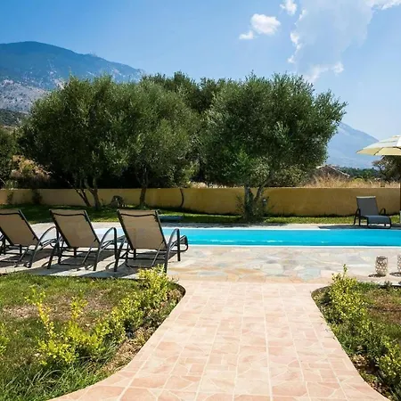 Karavias Villa